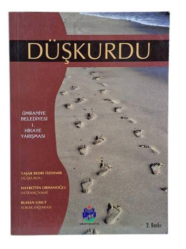 DÜŞKURDU-SATRANÇNAME-SOKAK SADAKASI ÜÇ AYRI HİKAYE ÜÇ YAZARDAN - 0