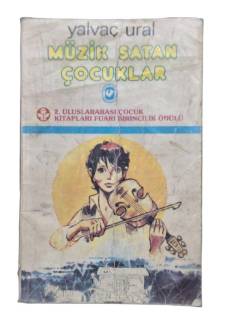 MÜZİK SATAN ÇOCUKLAR