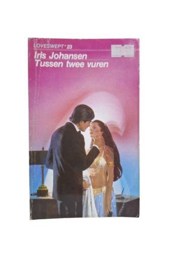 TUSSEN TWEE VUREN - 0