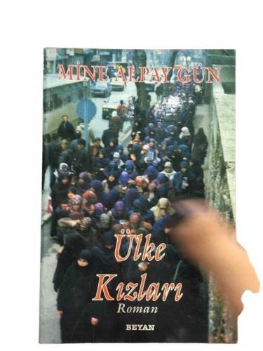 ÜLKE KIZLARI - 0