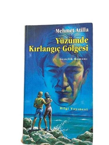 YÜZÜMDE KIRLANGIÇ GÖLGESİ - 0